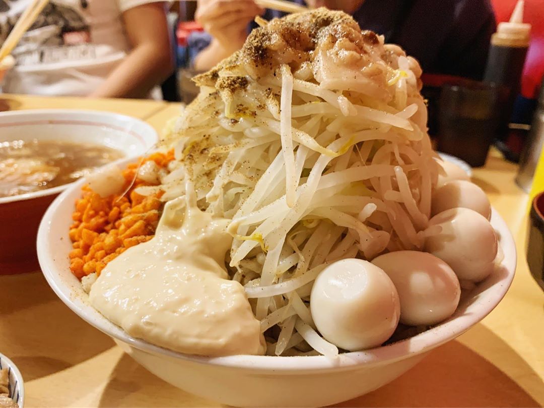 ラーメン鷹の目 蒲田店 限定つけ麺 トッピング うずら 生卵 ほぐし豚 生姜 東京都大田区西蒲田 第1321回 Susuru Tv ファン