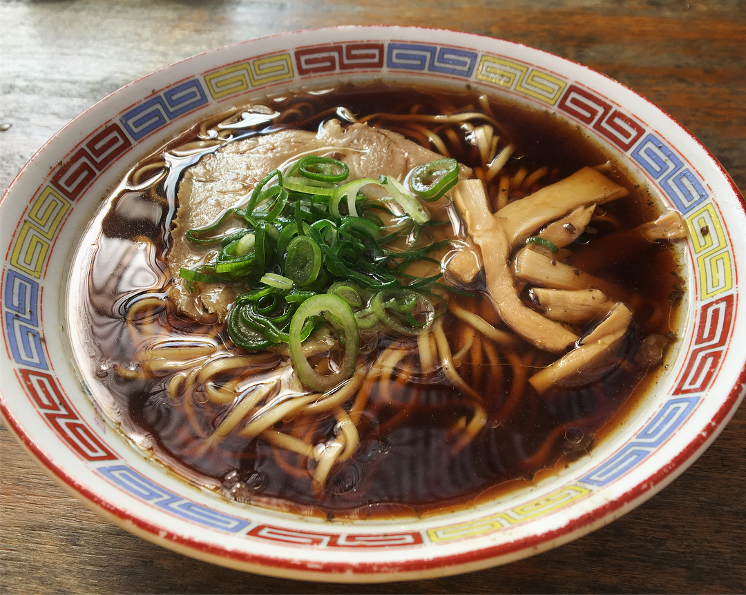 岡山県のラーメン つけ麺 油そば Susuru Tv ファン
