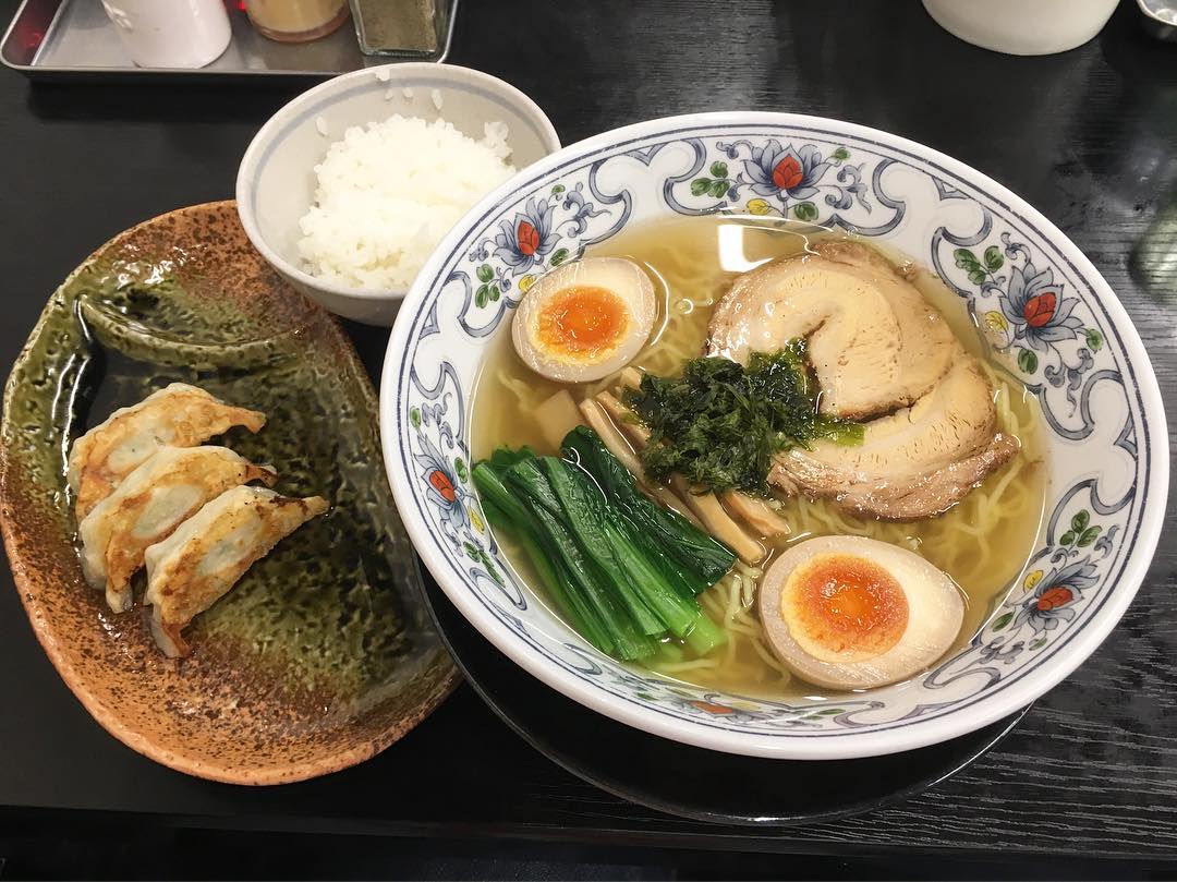 麺や 暁 あかつき 塩ラーメン味玉入り 三重県鈴鹿市住吉 第394回 Susuru Tv ファン