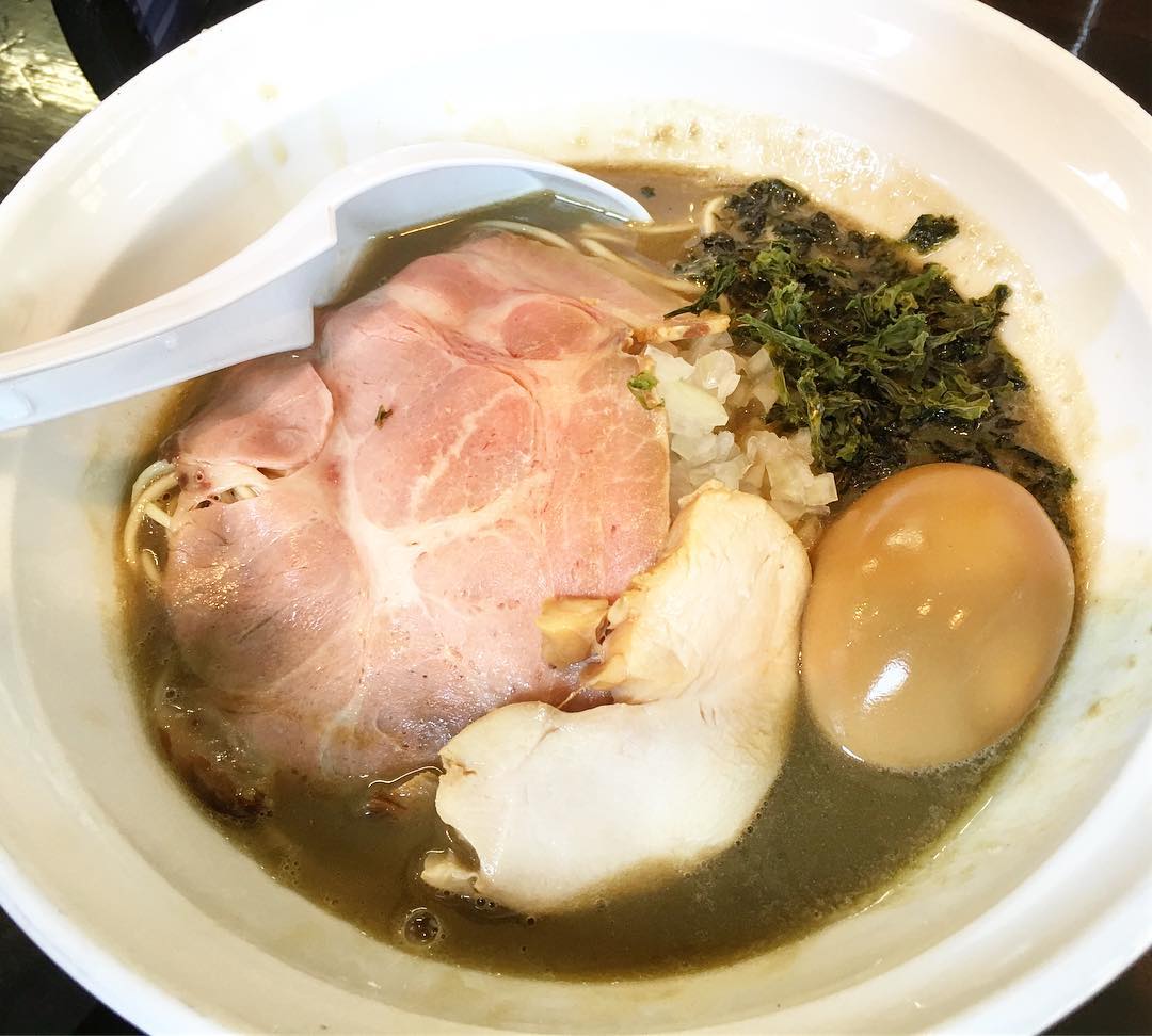 【濃麺 海月(くらげ)】煮干濃麺HV+和え玉 (千葉県千葉市中央区) 第349回