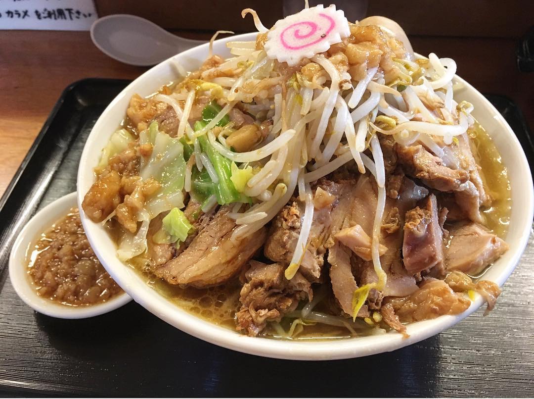 【豚麺アジト】大豚麺+味玉 (愛媛県松山市河原町) 第402回