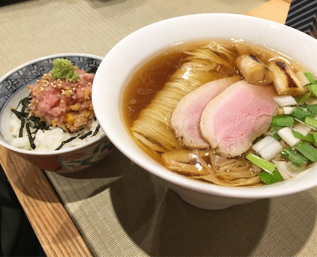 【鴨to葱】鴨らぁ麺(薬味：丸太白ネギ) (東京都台東区上野) 第693回