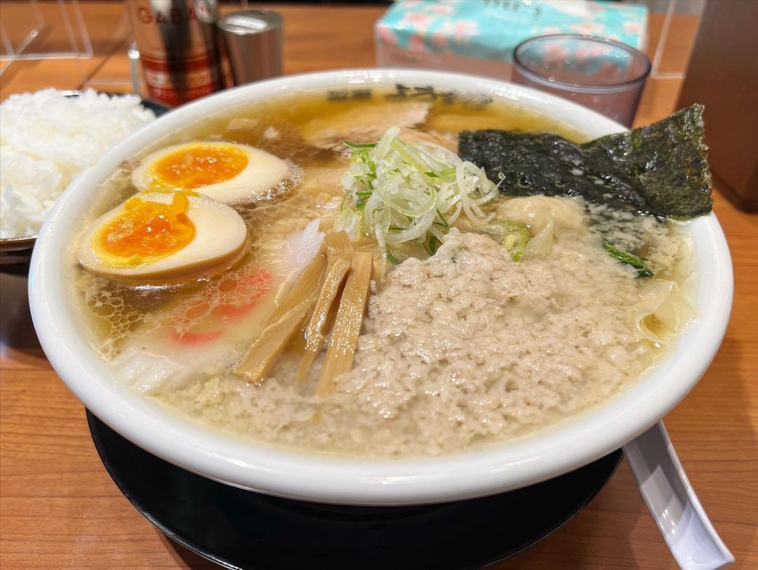 麺屋 ようすけ 東京駅ラーメンストリート店 特製醤油ラーメン トッピング 背脂 ライス 東京都千代田区丸の内 第2293回 Susuru Tv ファン