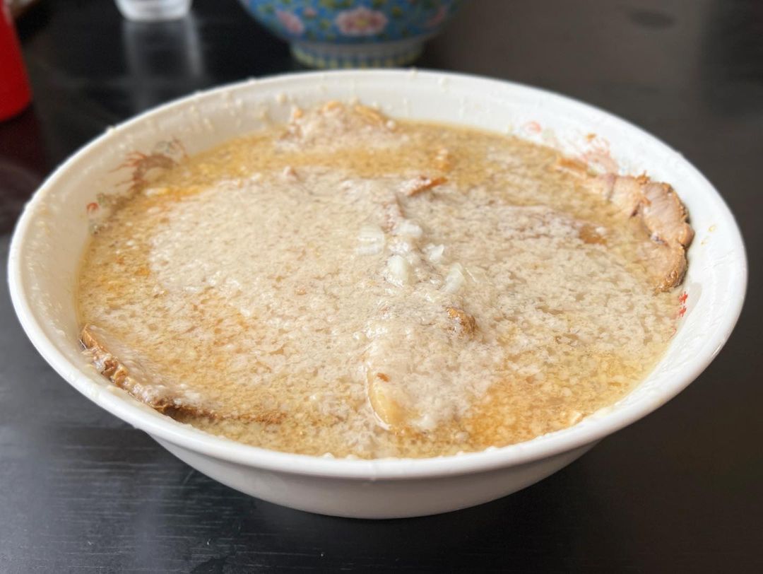 【いこい食堂】大油チャーシュー麺 (新潟県三条市林町) 第2329回